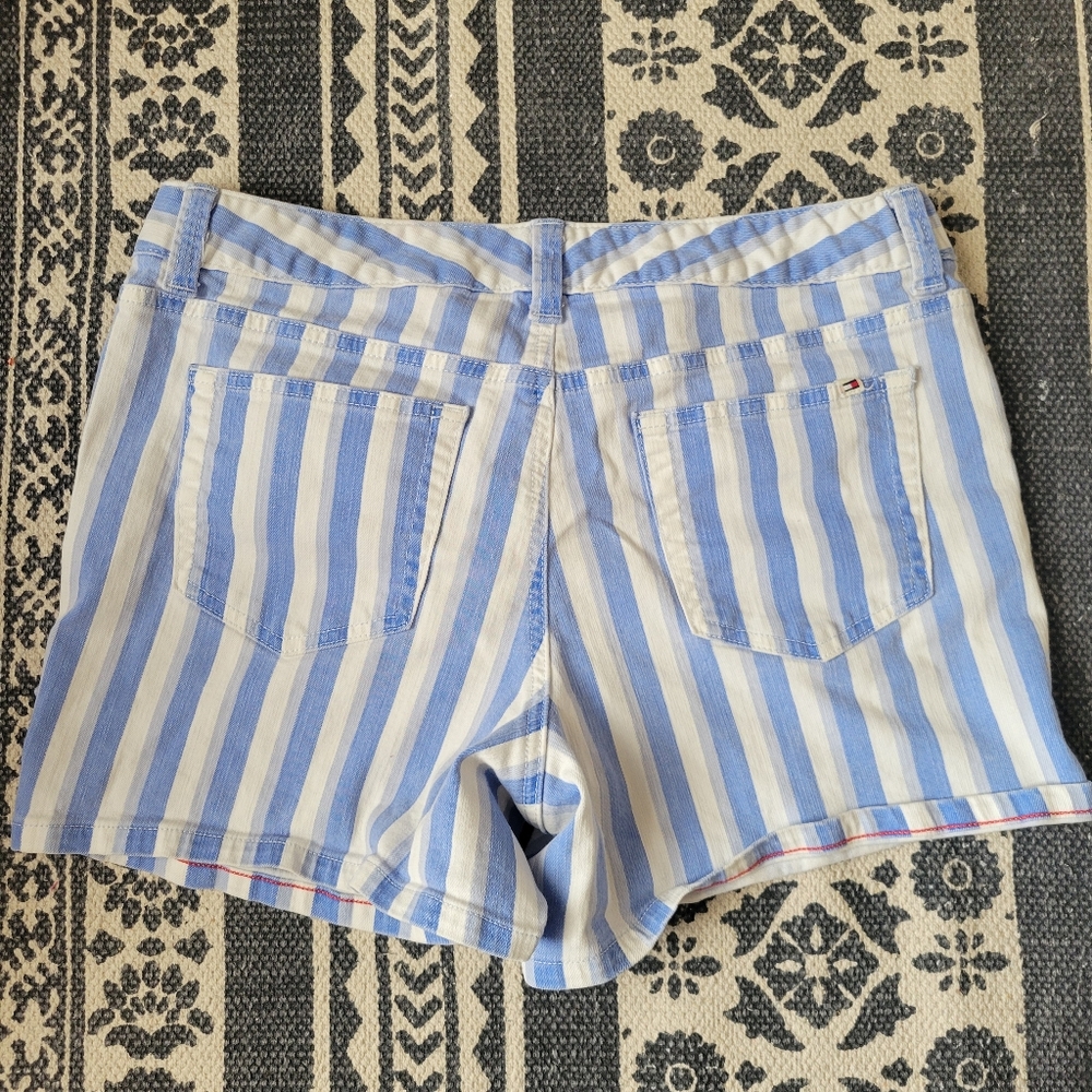 Tommy Hillfiger Striped Blue and White Women's Shorts Size 10